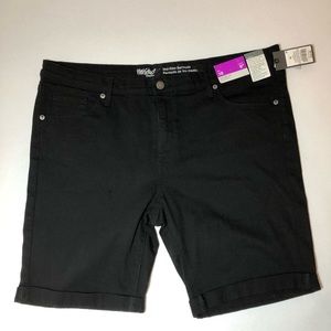 Mossimo Black Cuffed Bermuda Shorts Size 18
